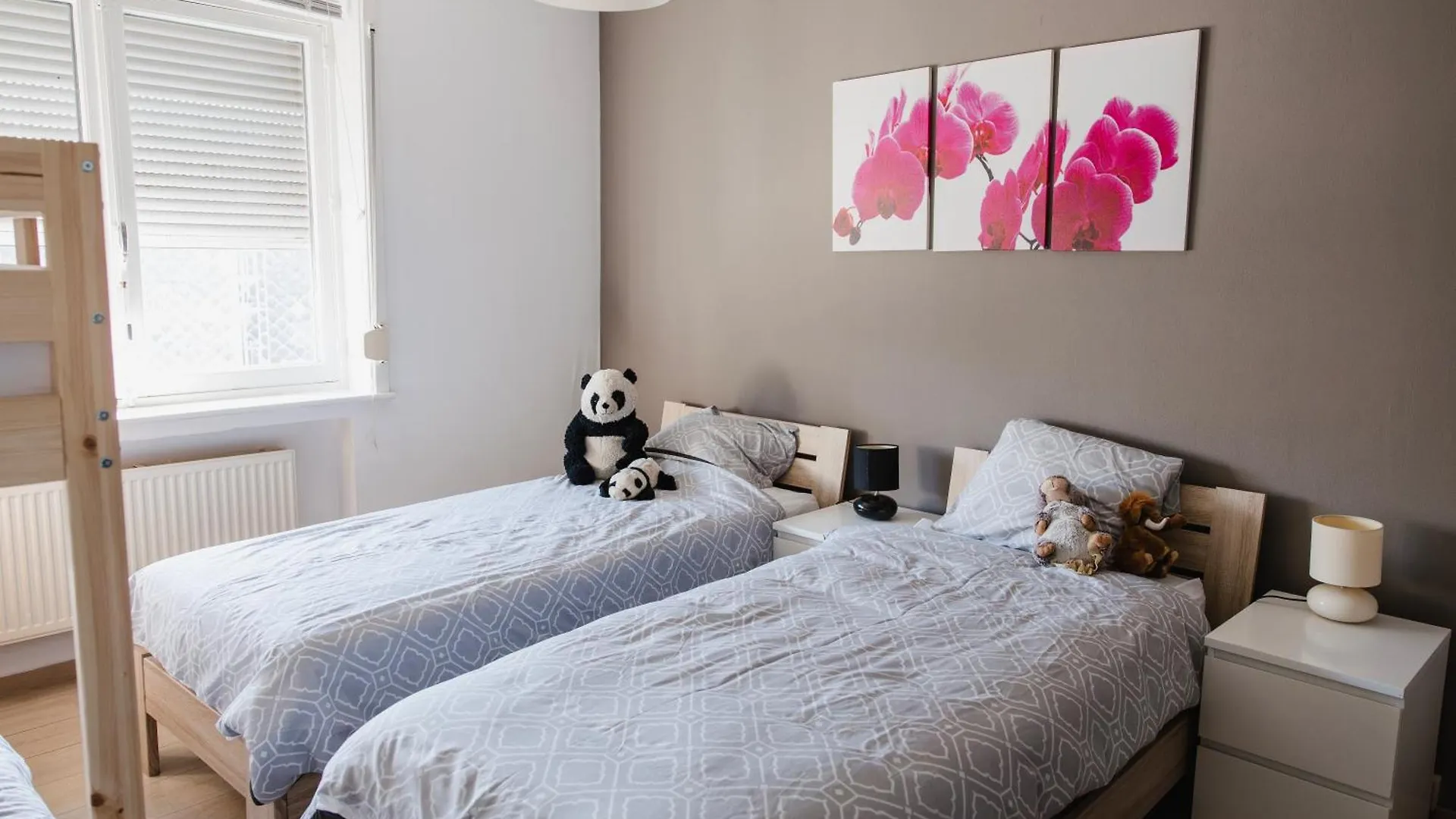 شقة Appartement Cosy Au Coeur De La Ville Balneaire Offrant Une Vue Unique Et A 300M De La Mer أوستيند